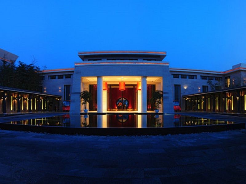 Angsana Fuxian Lake Chengjiang  Exterior photo