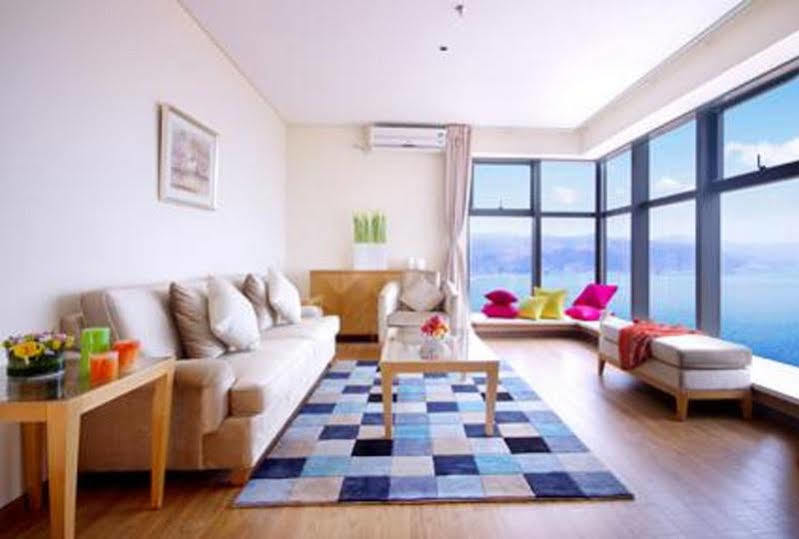 Angsana Fuxian Lake Chengjiang  Exterior photo
